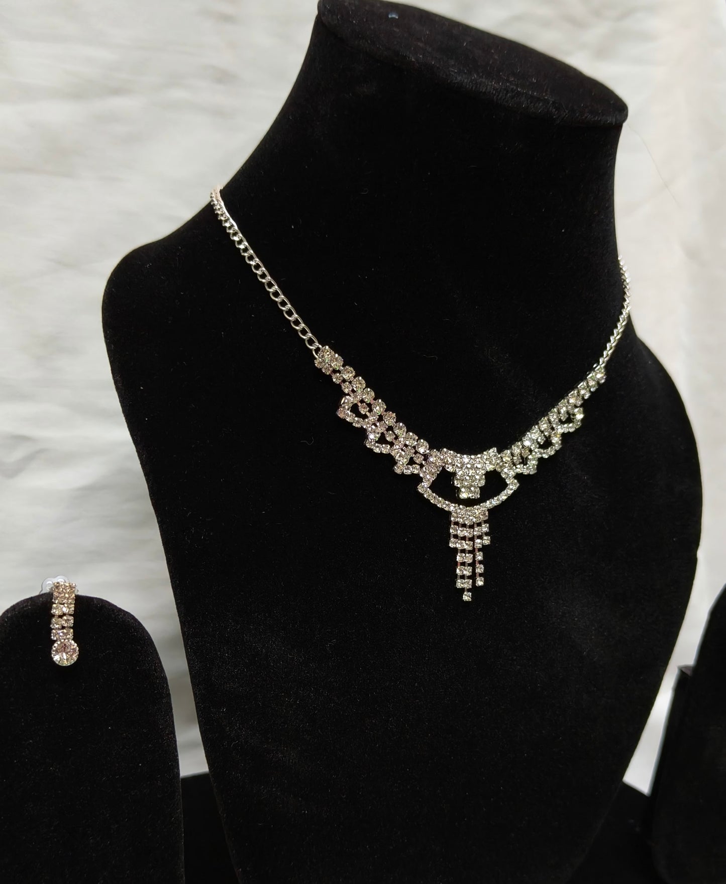 Elegant Crystal Necklace & Earring Set