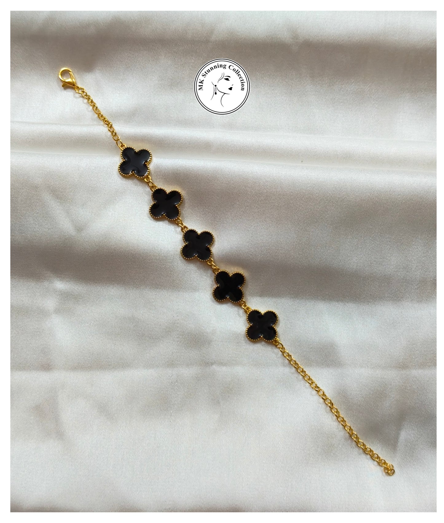 Elegant Black Four-Leaf Clover Chain Bracelet