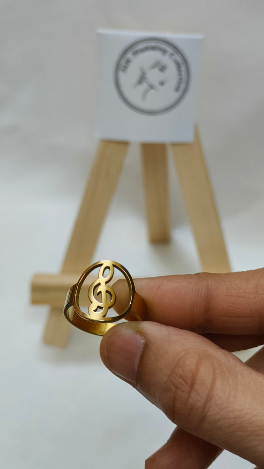 Elegant Musical Note Gold Ring