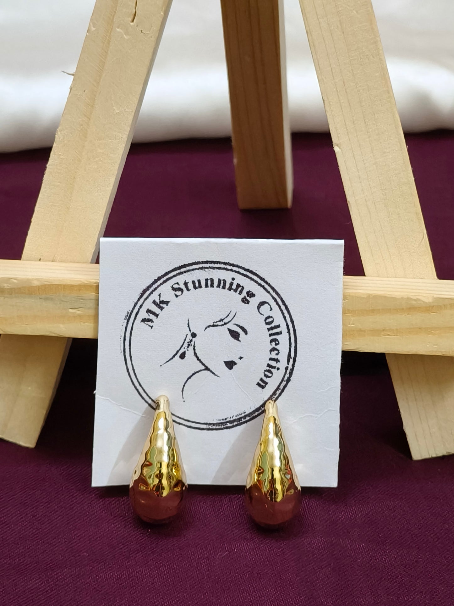 Elegant Gold-Tone Teardrop Earrings