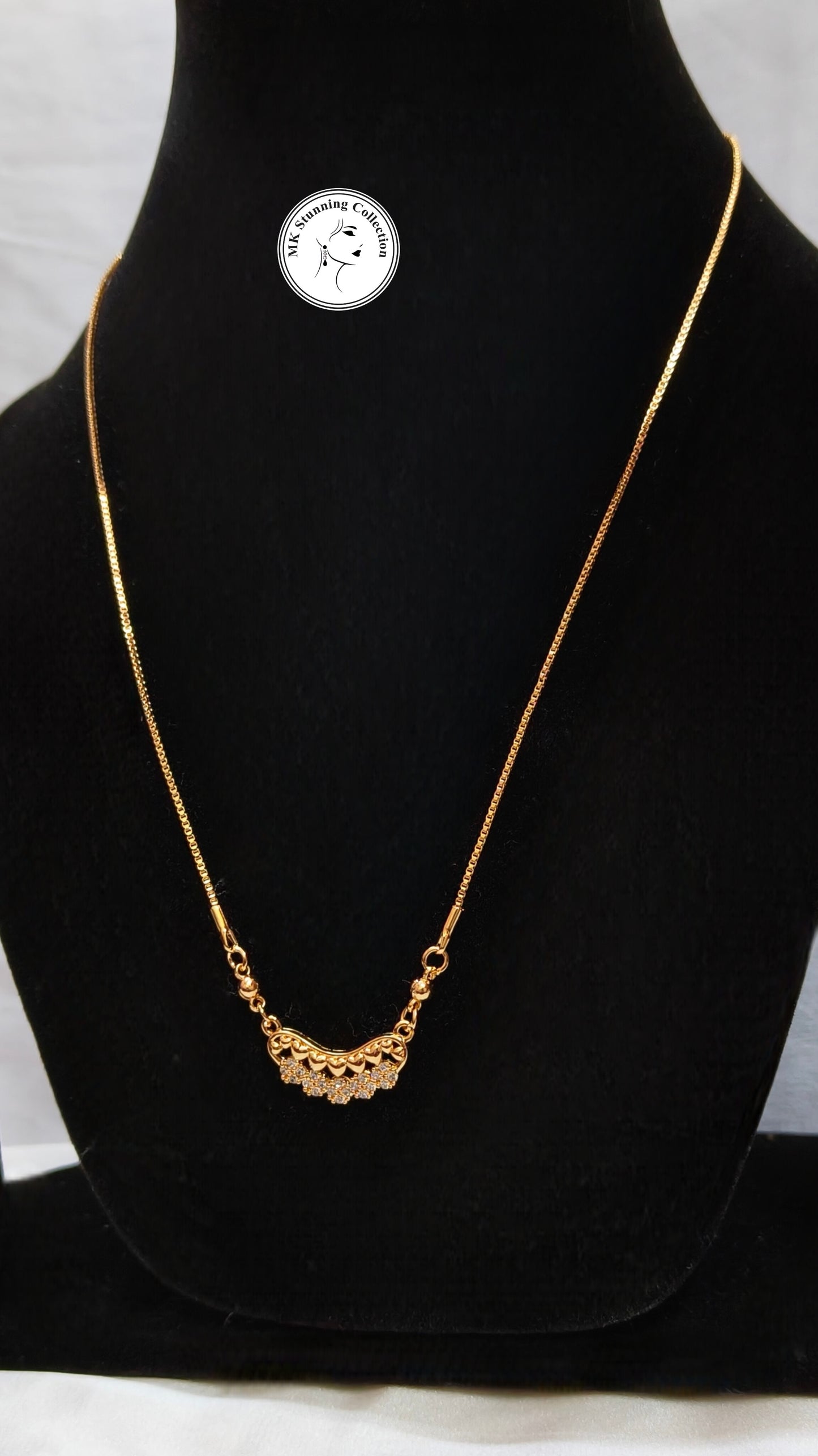 Elegant Gold Necklace