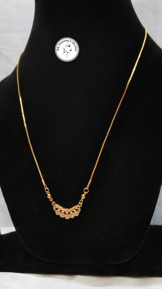 Elegant Gold Necklace