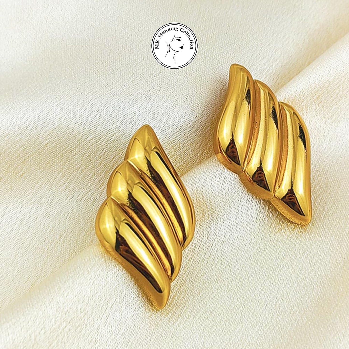 Gold Wave Twist Stud Earrings – Stainless Steel